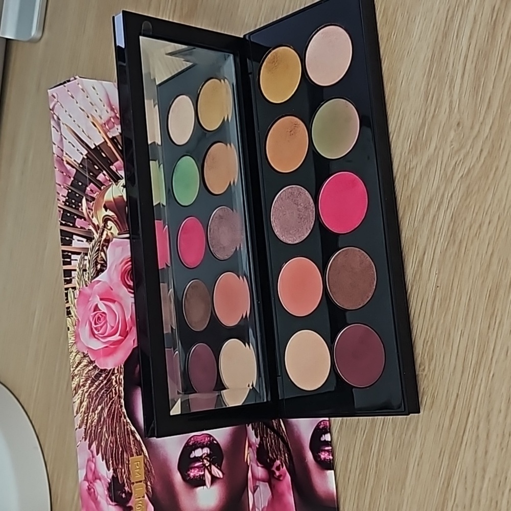 Pat McGrath LABS Mothership VII Divine Rose II Eyeshadow Palette